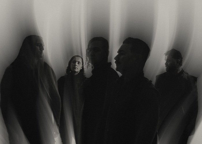 Lorna Shore